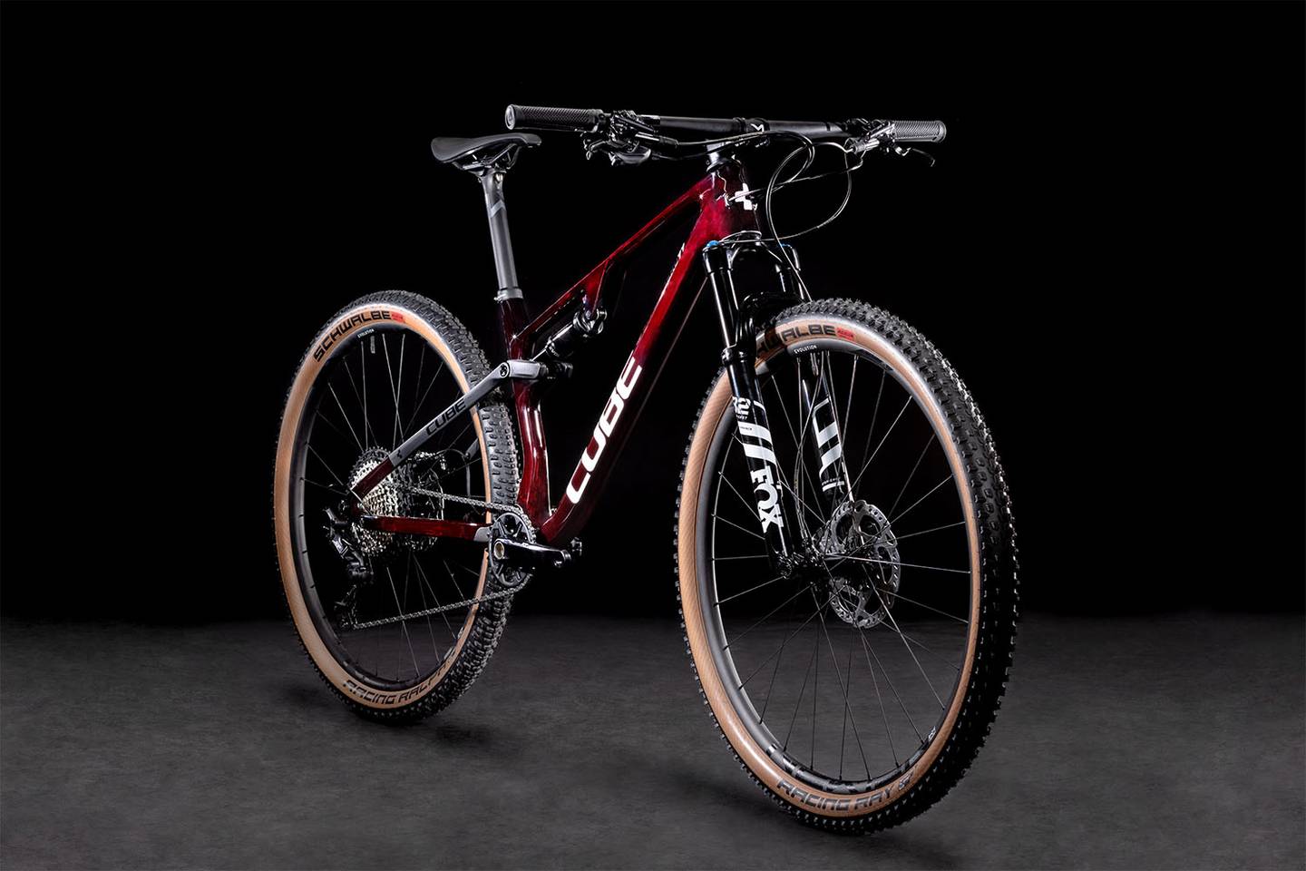 Bicicleta de montaña CUBE AMS ZERO99 C:68X Race Liquidred'n'Carbon 2022 / Fox 32 SC Float Performance 100 mm / Fox Float DPS Performance Elite Remote